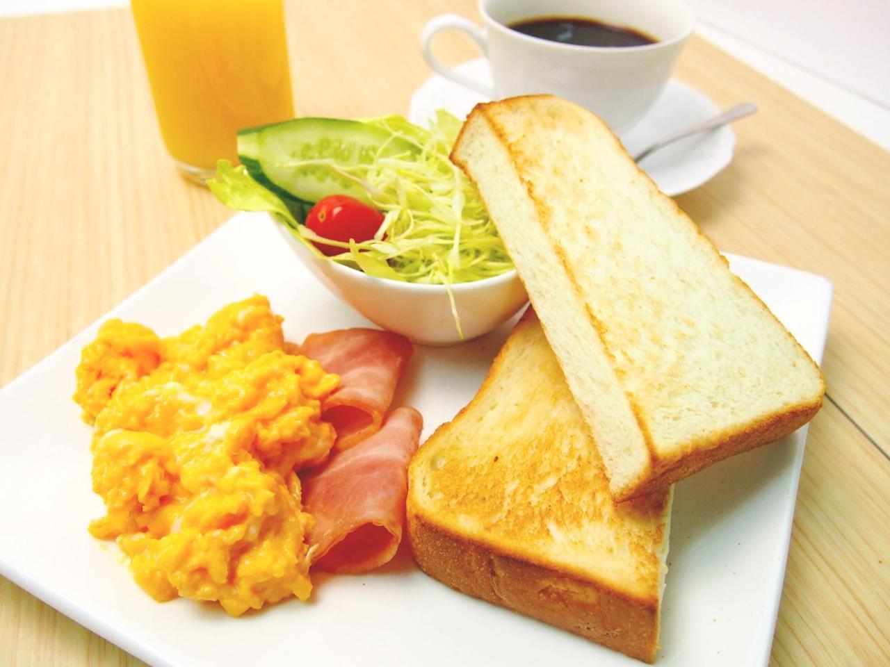 호텔 루나 센난 외부 사진